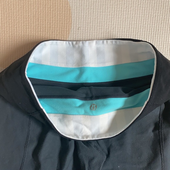 Classic Flared Lululemon Pants - Picture 2 of 3